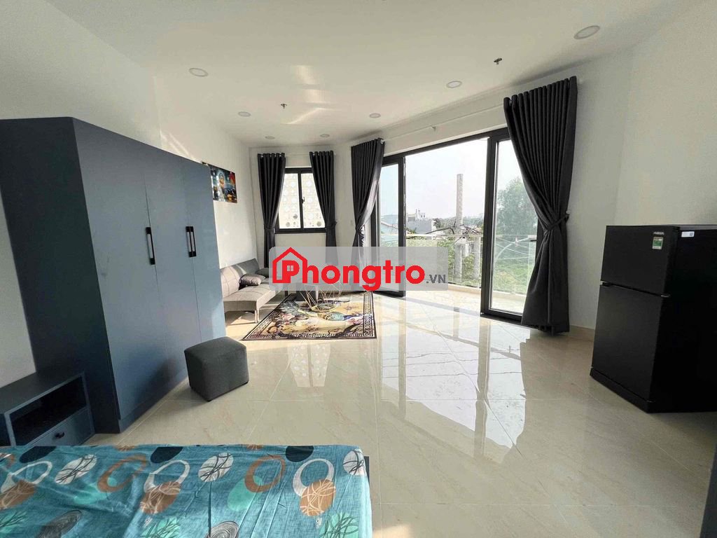 CHO THUÊ PHÒNG BAN CÔNG SIÊU RỘNG NGAY ĐH VĂN LANG, EMART PHAN VĂN TRI