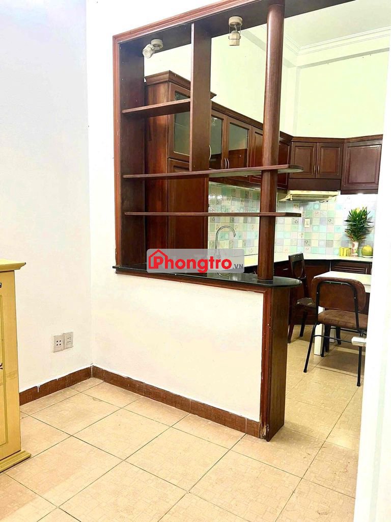 phòng coa nội thất, máy lạnh, nhà vệ sinh riêng, đường Nguyễn Xuân Ôn