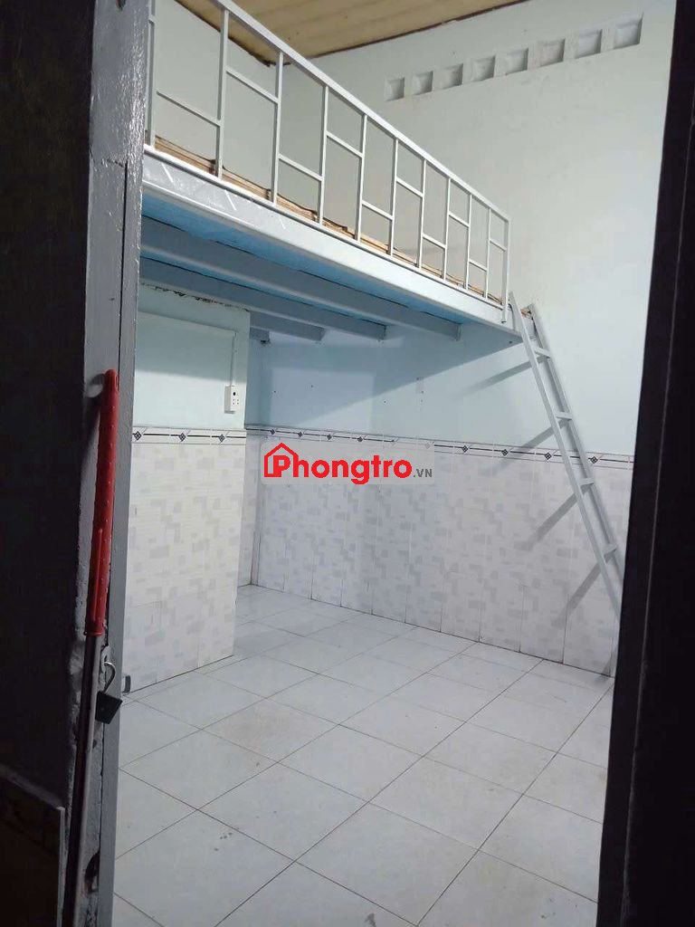 Cho thuê phòng dưới trệt có gác máy lạnh giờ giấc tự do, internet