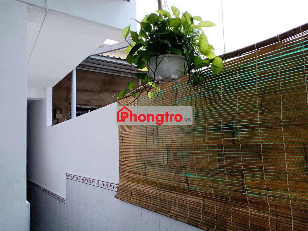 Phòng trọ yên tĩnh, có gác lửng, lối đi riêng