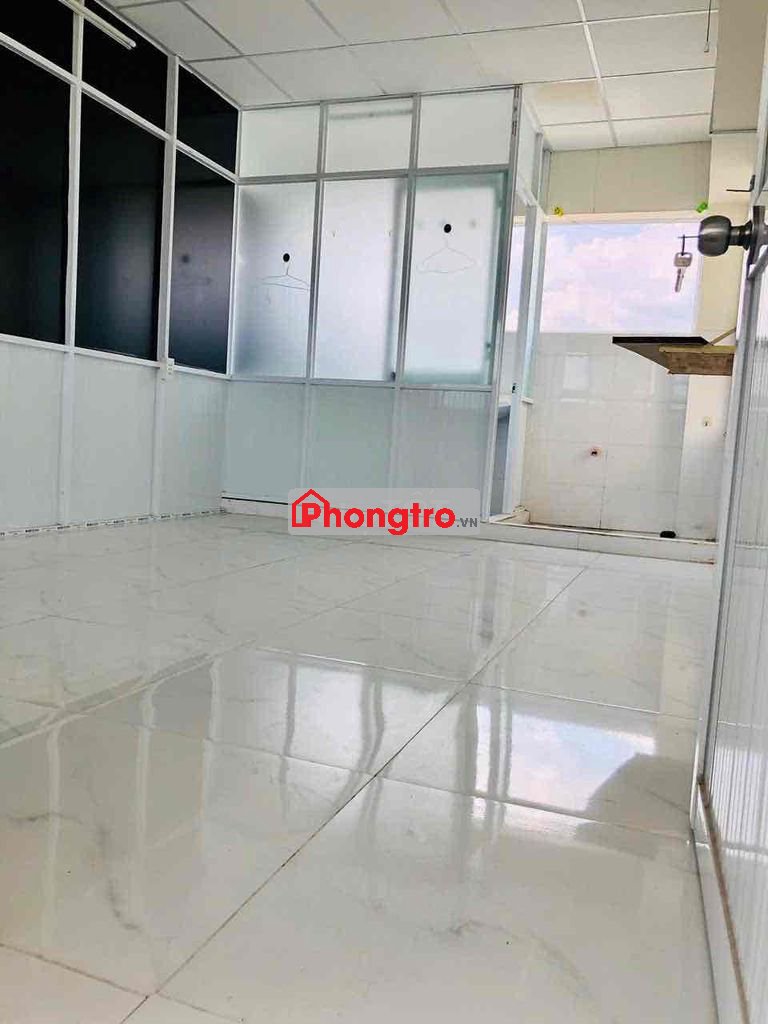 phòng dối diện chợ hạnh thông tây gò vấp giá chỉ 2,8tr