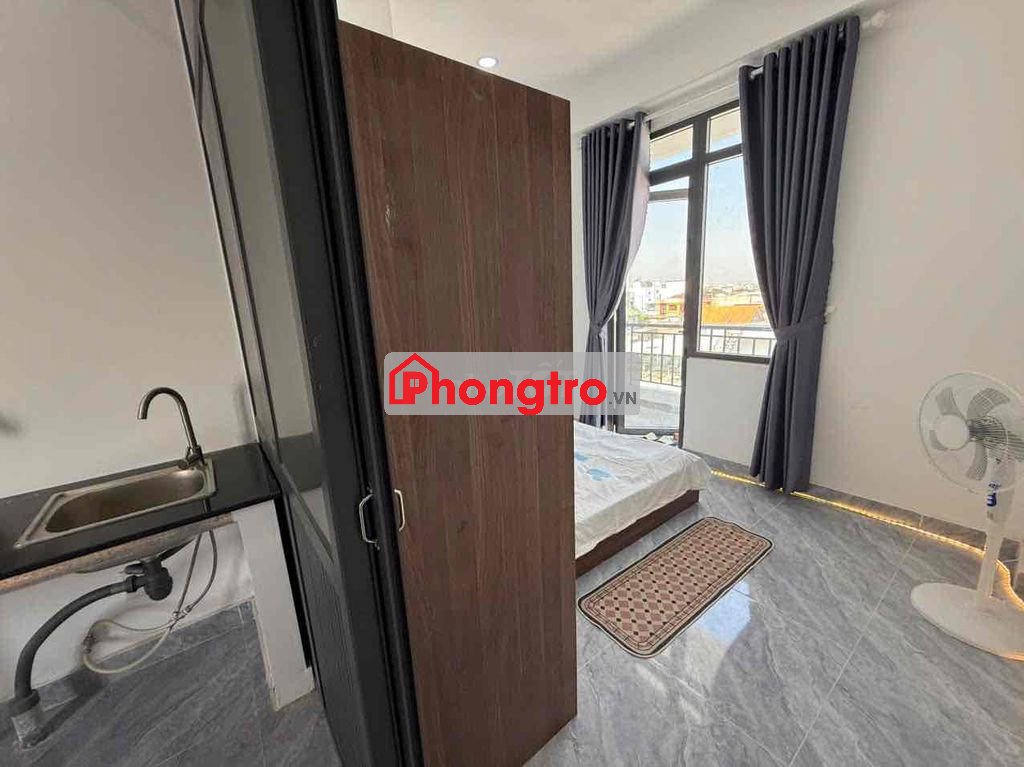 Studio 30m2 1PN tách bếp cửa sổ ban công mới 100%
