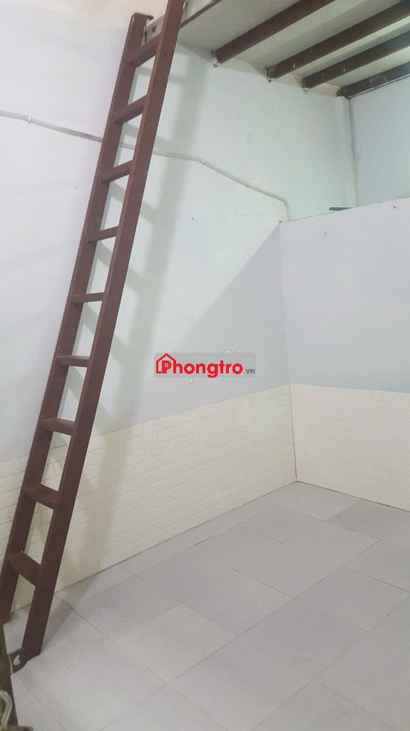 Còn 1 phòng trống có thể vào ở ngay