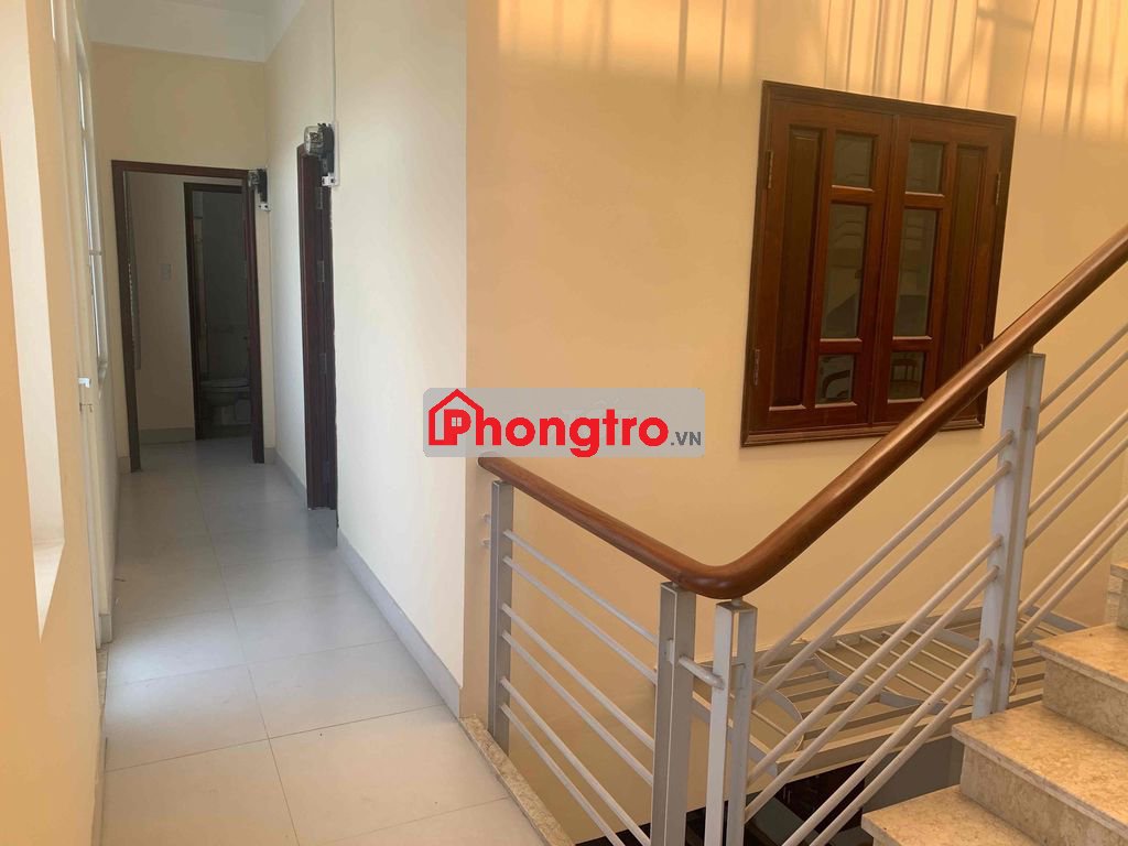 Phòng trong nhà cách TTTM Gigamall 1km