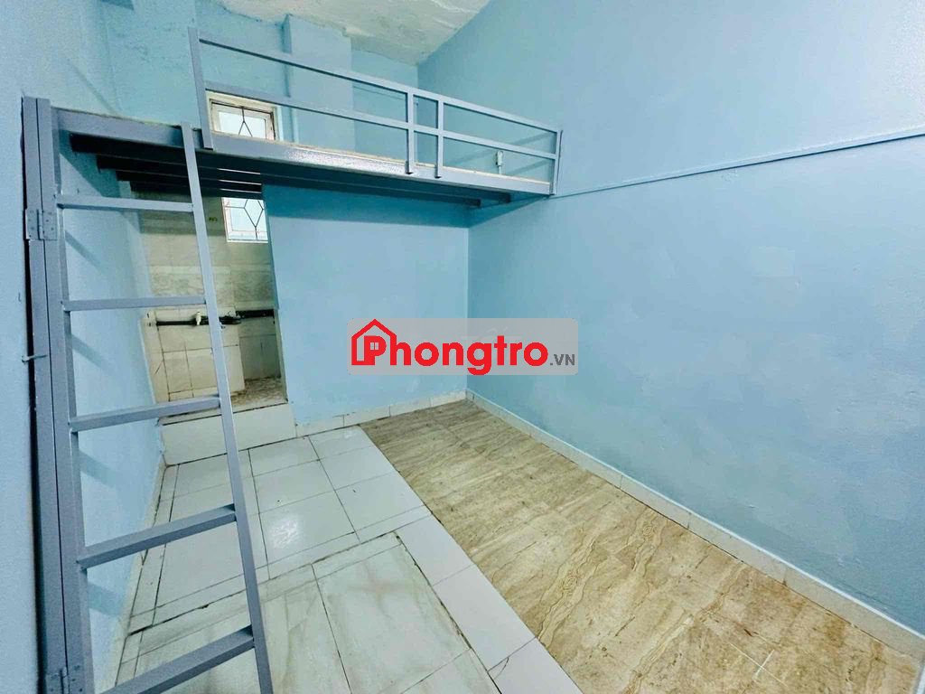 Phòng Trọ Gác Giá Rẻ Tại Lý Thường Kiệt - Quận 10, Giờ Giất Tự Do