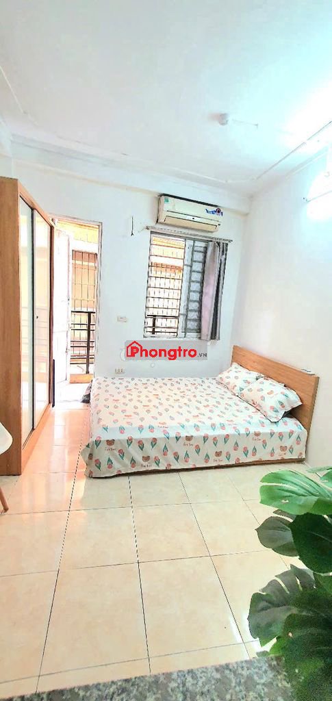 Cho thuê phòng trọ ccmn ban công 20 Cự Lộc 3tr6