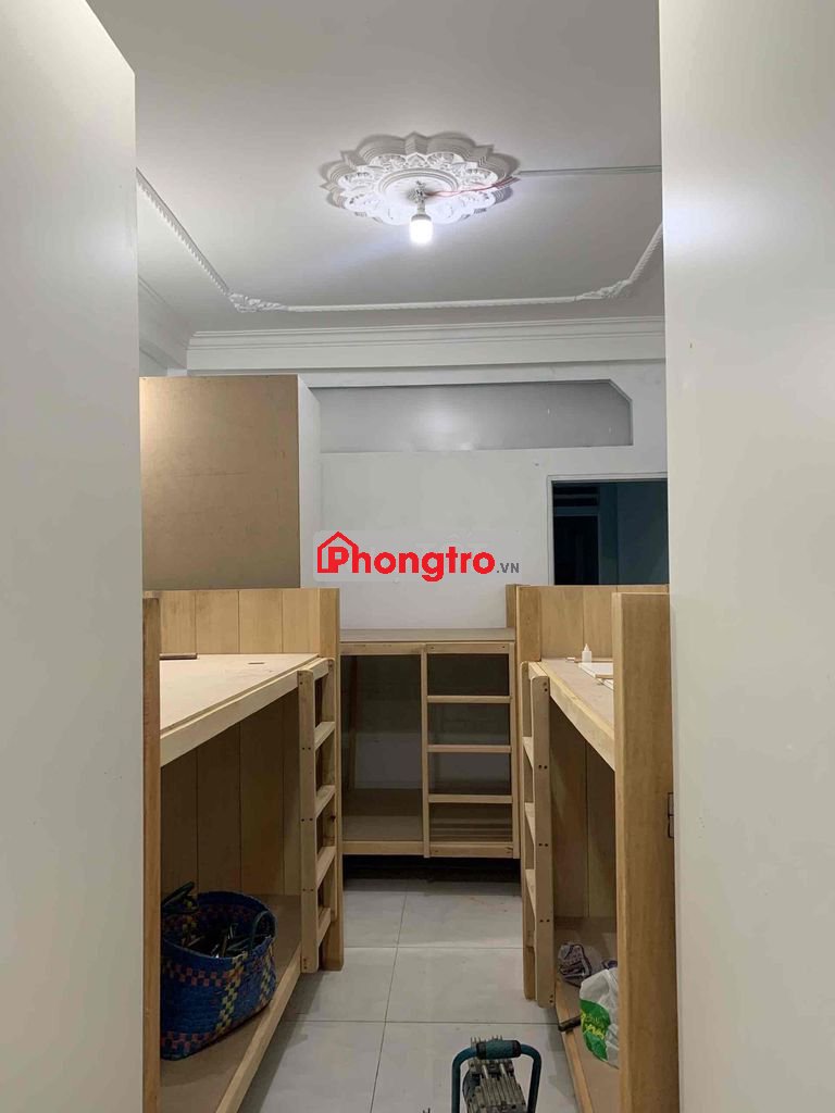 KTX đầy đủ tiện nghi rộng rãi thoáng mát