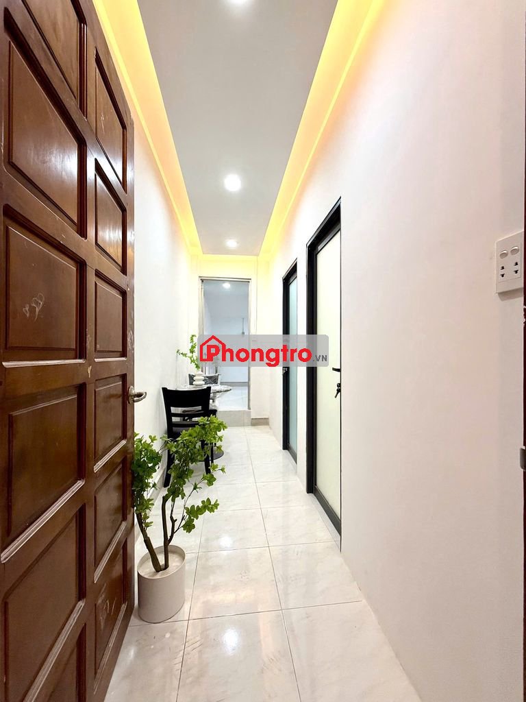 2pn riêng full NT cửa sổ rộng mới ở bờ kè Trường Sa giáp quận 1 giá rẻ