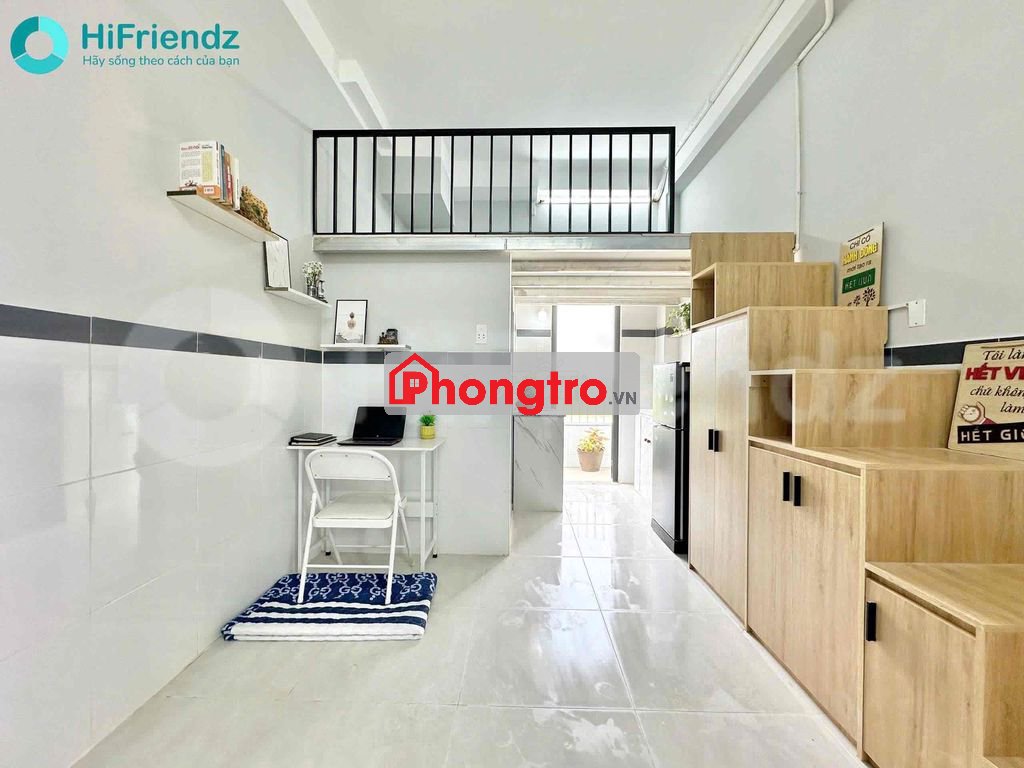 Cho thuê phòng trọ ban công full nội thất ngay UFM đường Võ Văn Hát