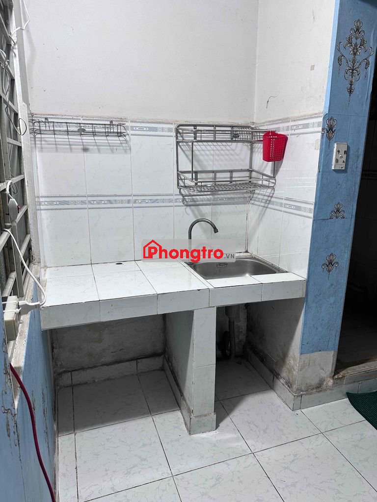 phòng trọ gần chợ phạm đăng giảng