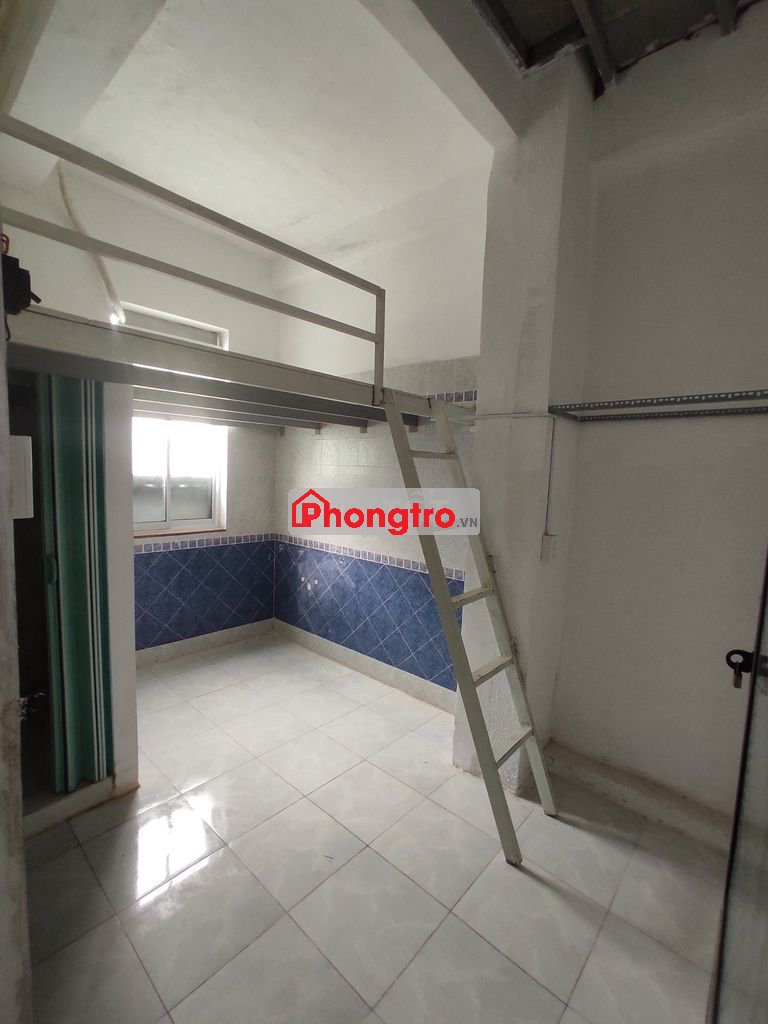 PHÒNG CỬA SỔ THOÁNG, MÁY LẠNH, CÓ GÁC - SÁT LOTTE Q7