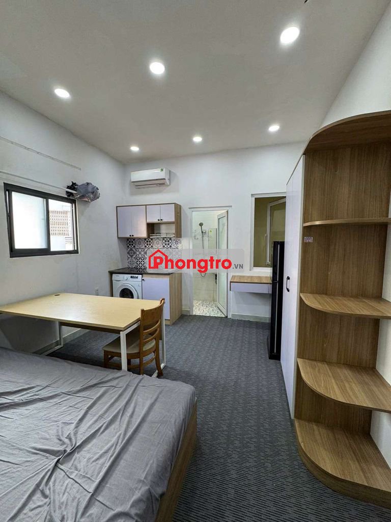 Nhà mới full nội thất Máy giặt riêng - Cửa sổ trời