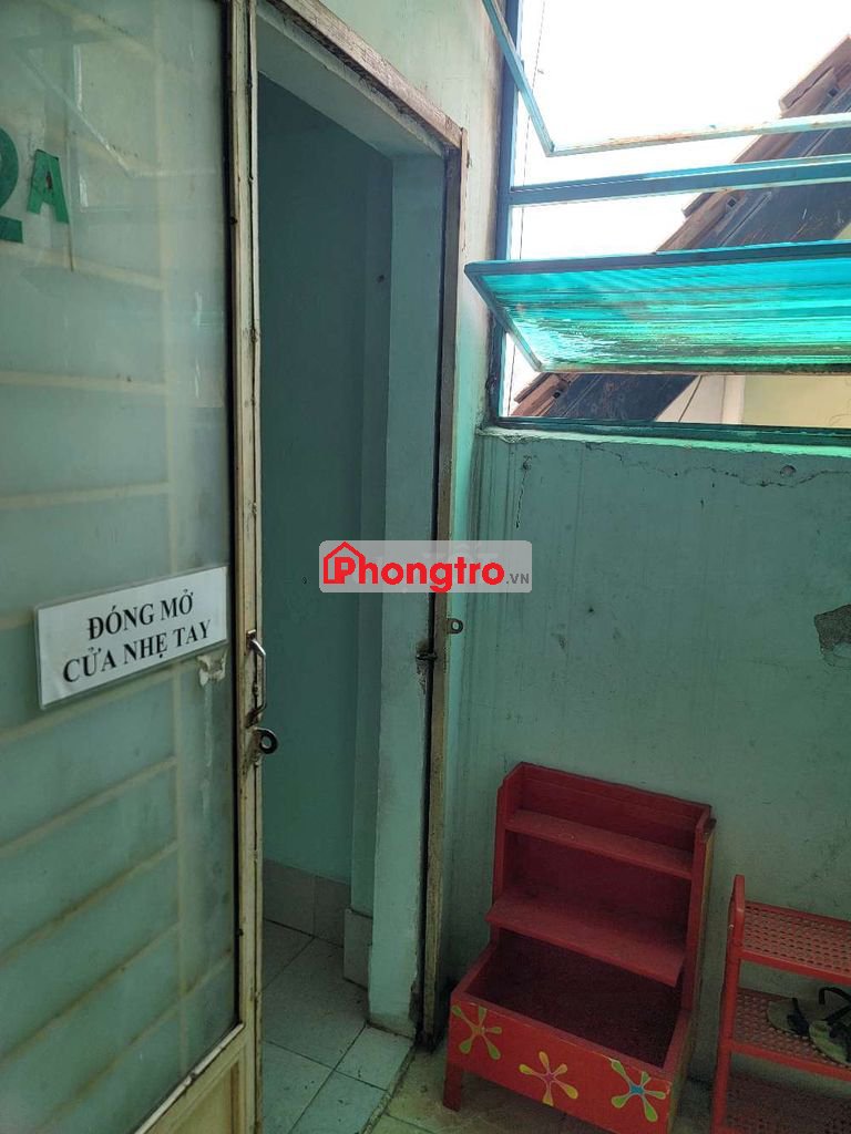 Phòng trọ to ... ở dc 2..3 người