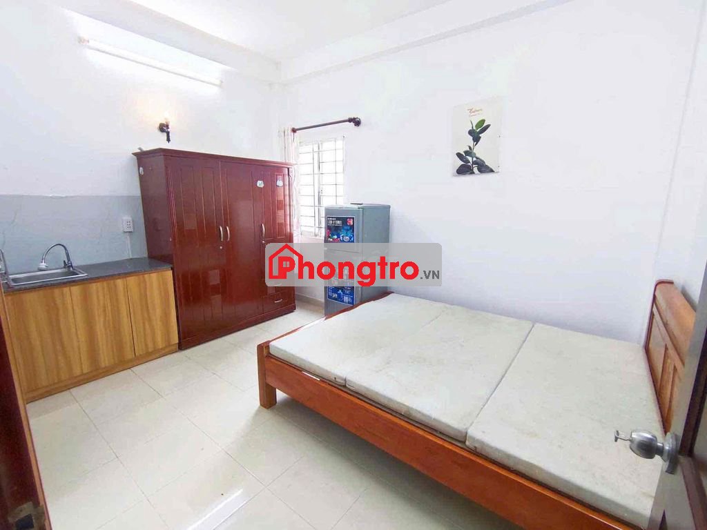 Phòng Cửa Sổ Trời ở Nguyễn Trãi Q1 gần Ngã Năm Cống Quỳnh ĐH Văn Lang