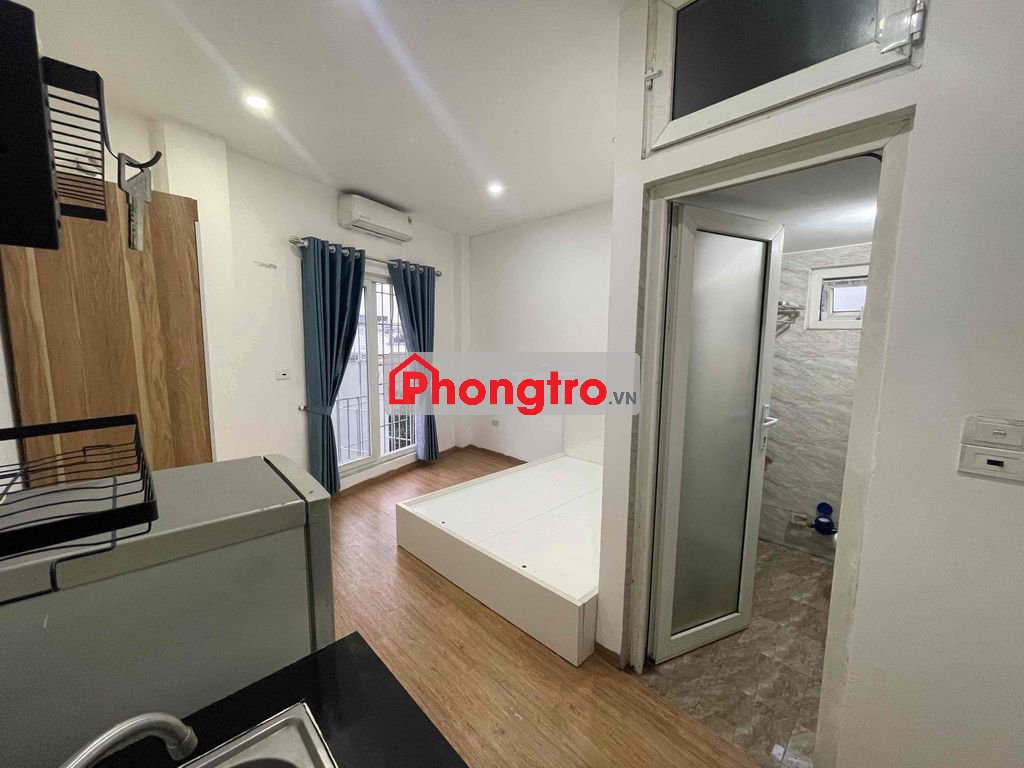 Chính chủ cho thuê CCMN giá rẻ full đồ ban công phố Chính Kinh