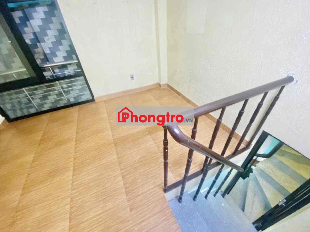 Phòng mới q1 giá rẻ di chuyển tiện full nội thất