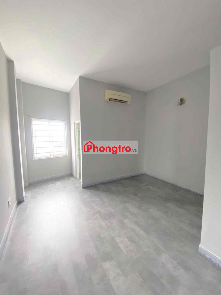 Phòng Mới Ngay Vòng Xoay Chợ Thủ Đức. Mặt Tiền Kha Vạn Cân