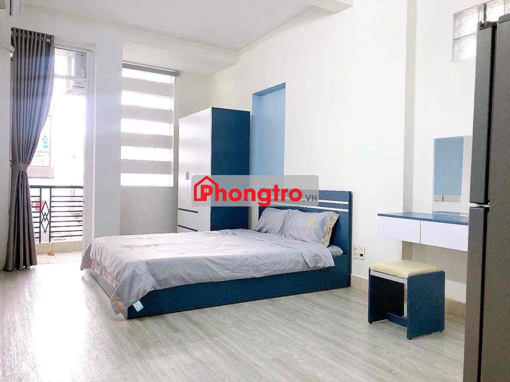 Phòng cho thuê ban công, thang máy gần chợ tân định q1 trần quang khải