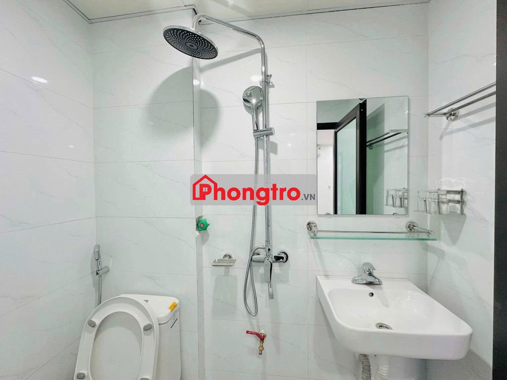 CHÍNH CHỦ CHO THUÊ CCMN 1N1K MỄ TRÌ THƯỢNG, THANG MÁY, BAN CÔNG, 4TR