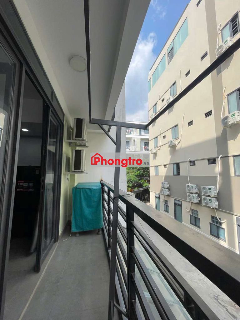 Phòng Ban công Máy giặt riêng ngay Cổng VLU đi bộ 30 giây