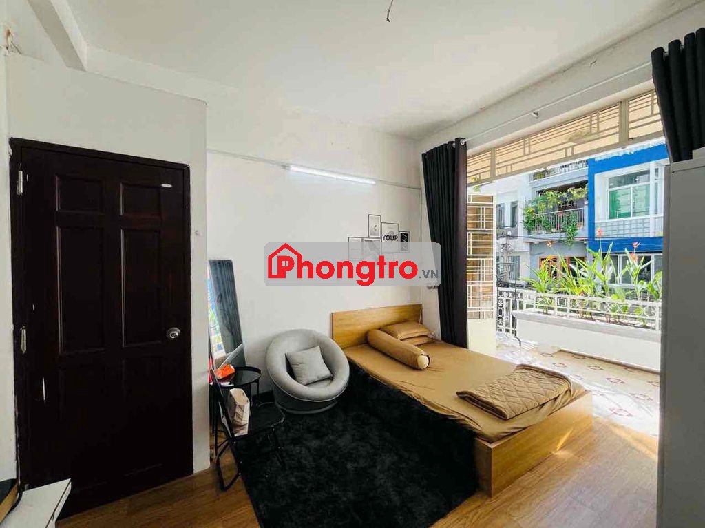 3/61 Thành Thái.Q10. DT 30 m2, full nội thất, ban công thoáng, 5.7 tr