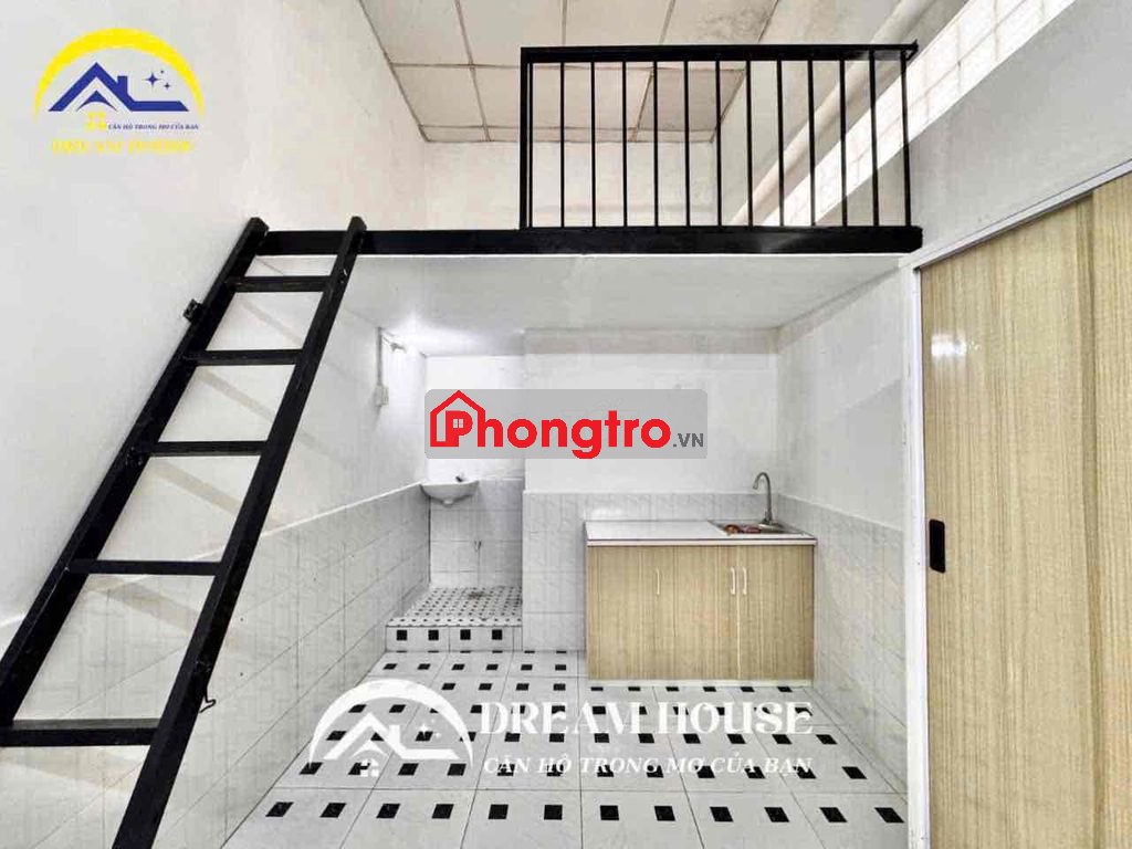 PHÒNG TRỆT RỘNG RÃI NGAY NGÃ TƯ BỐN XÃ