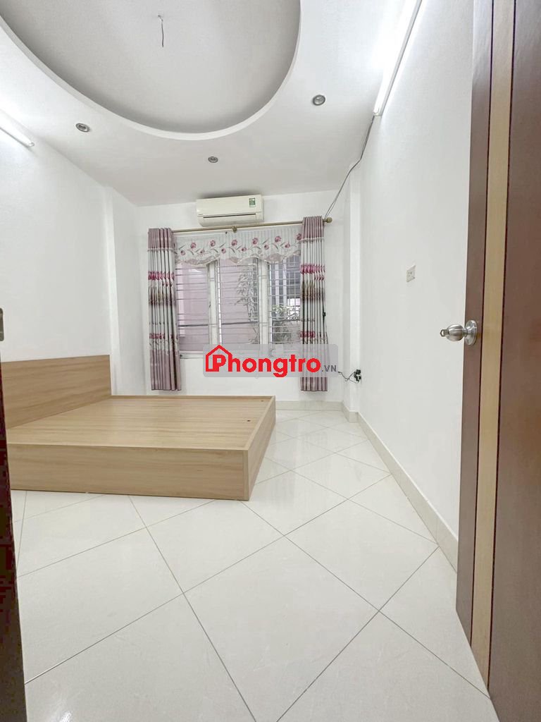 CHO THUÊ PHÒNG NHÀ NGÕ THẲNG Ô TÔ CÁCH MẶT PHỐ TRIỀU KHÚC 100M