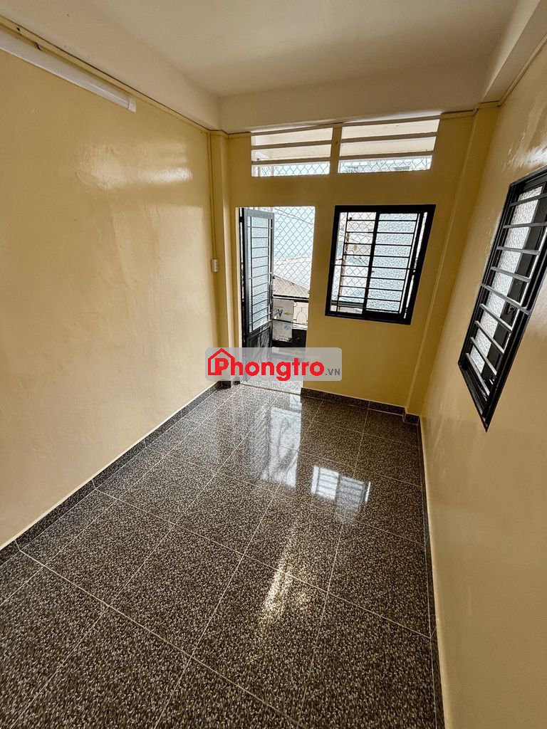 CHO THUÊ PHÒNG 4TR - CÓ BAN CÔNG THOÁNG -