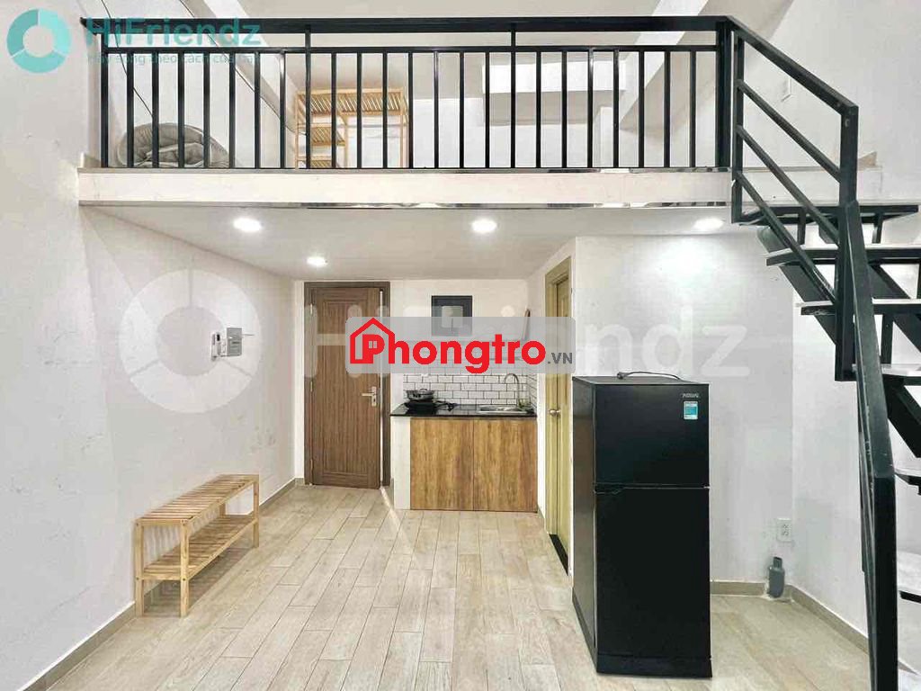 Phòng 25m2 cửa sổ lớn ngay sát cầu Tân Thuận Q7