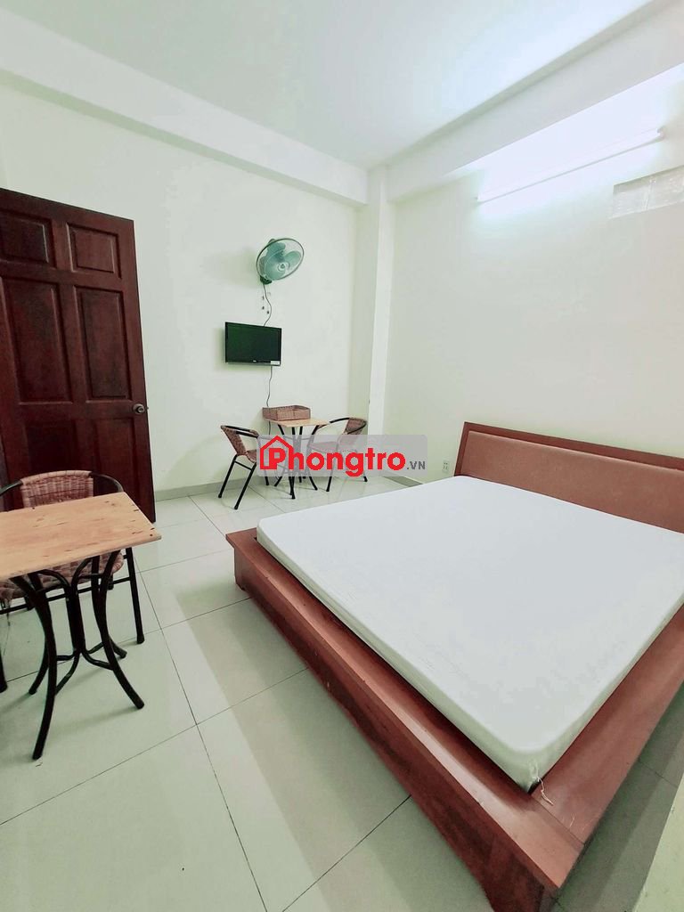 Phòng Đẹp, Có Nội Thất, Máy Lạnh, Gần Trung Tâm