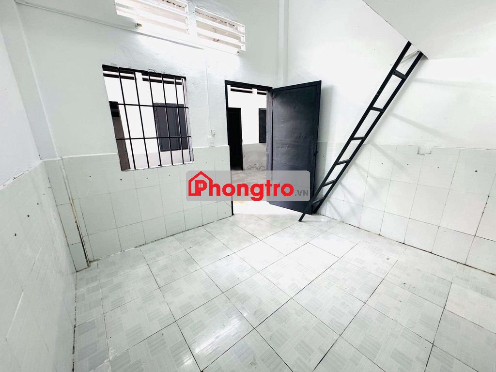 Phòng giá rẻ ở phường An Phú chỉ 1tr3 có gác