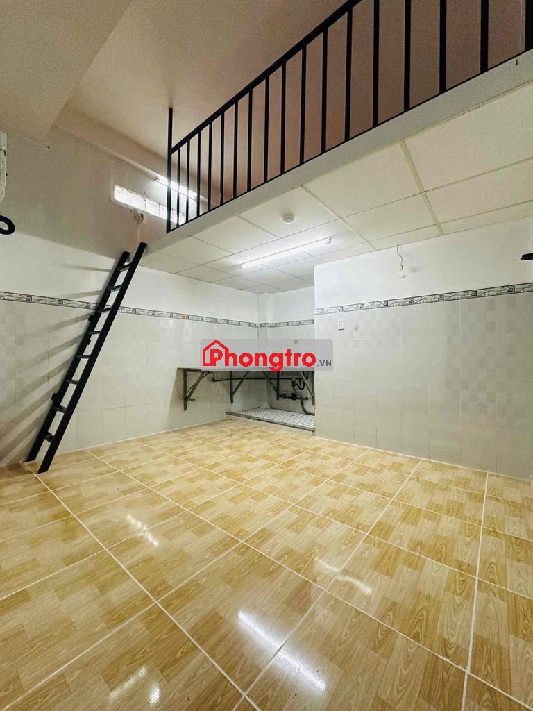 Phòng Cho Thuê Mặt Tiền Sát Bên Tên Lửa Ngã Tư Bốn Xã