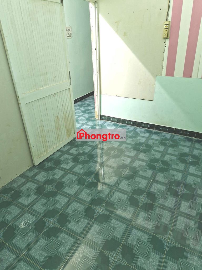 Phòng nhỏ lầu 1 cho nữ thuê trong nhà nguyên căn