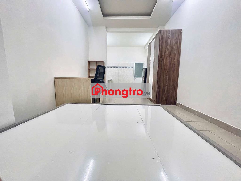 PHÒNG TRỆT VÍP,3-4 NGƯỜI Ở, 5,5TR. Q10