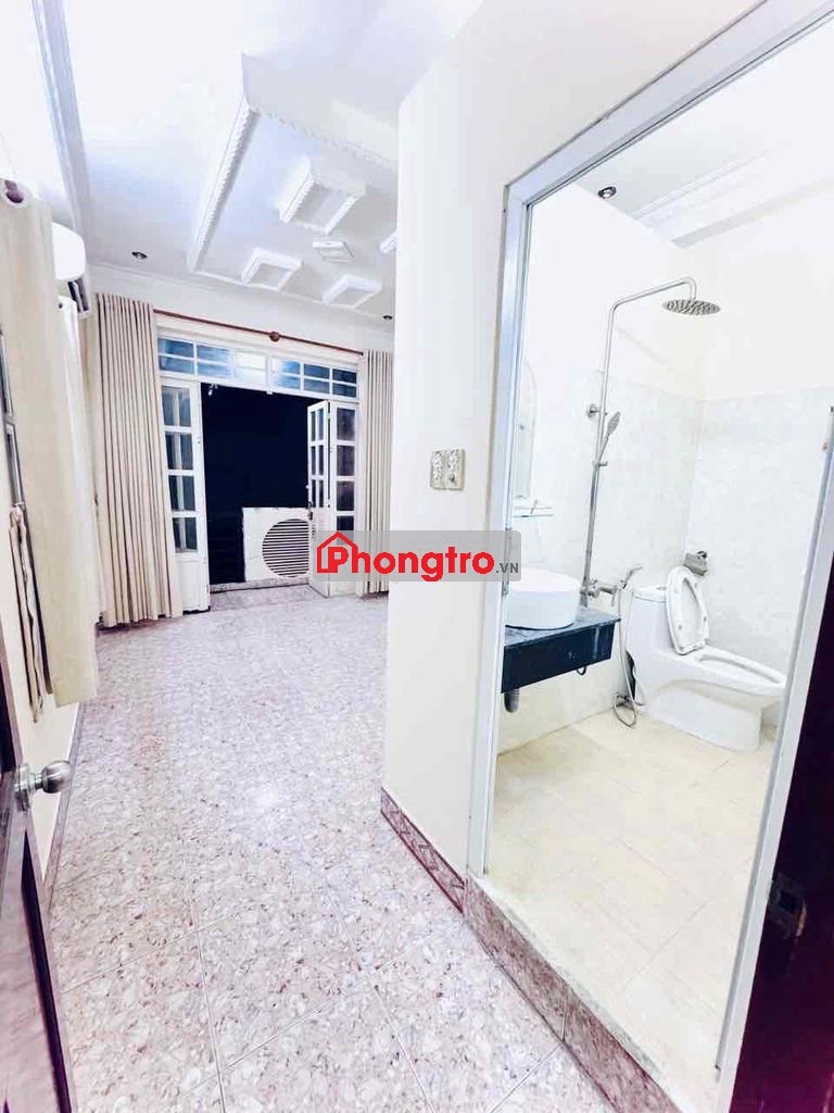 Phòng ban công siêu thoáng