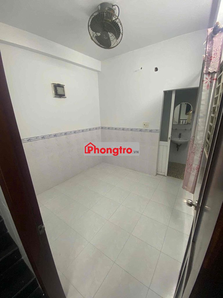Nhà nguyên căn còn trống 1 phòng cần người ở ghép đường nguyễn văn qua