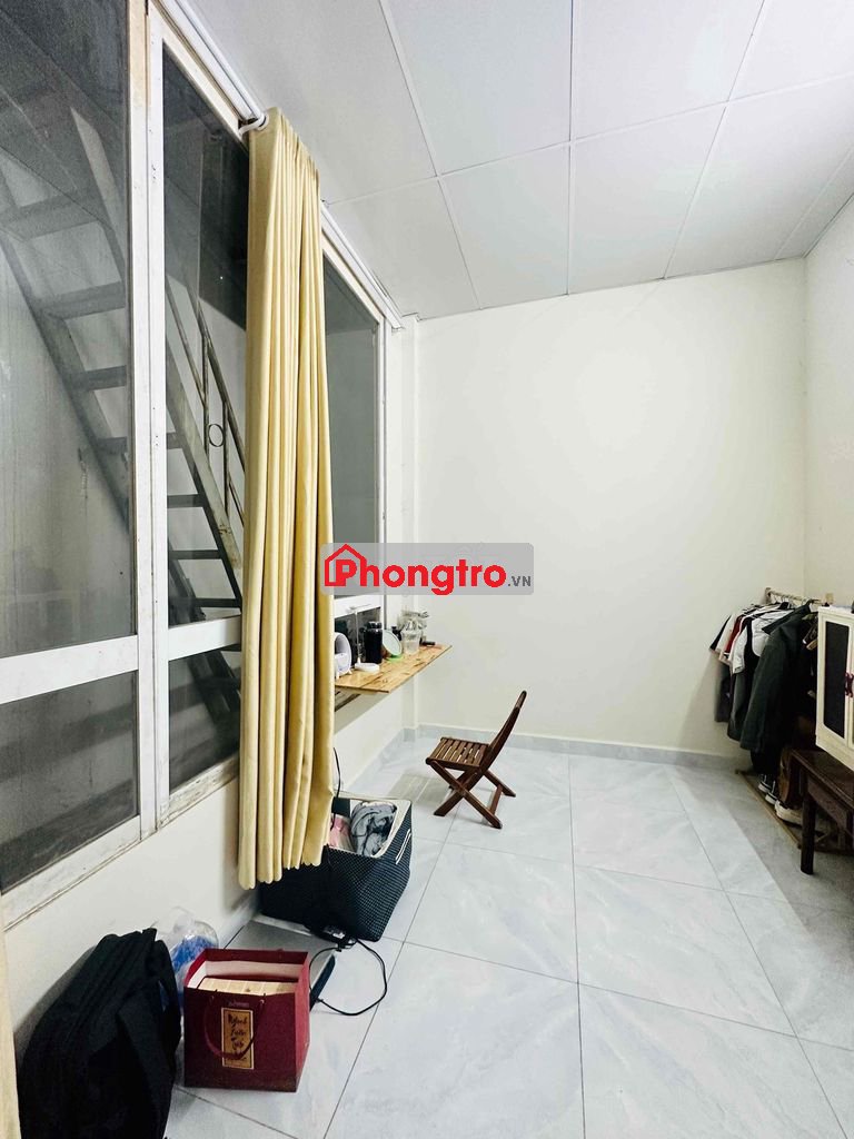 Pass phòng trọ nằm trong lòng chợ tân quy Quận 7