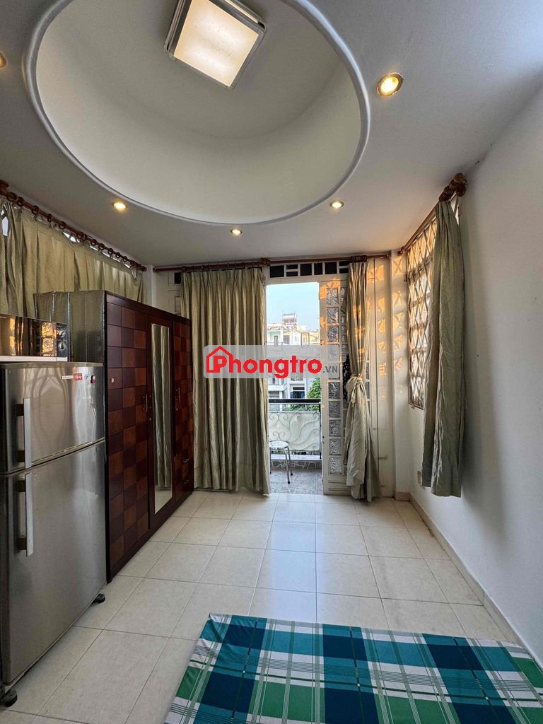 Phòng trọ có ban công thoáng mát, cho nữ thuê