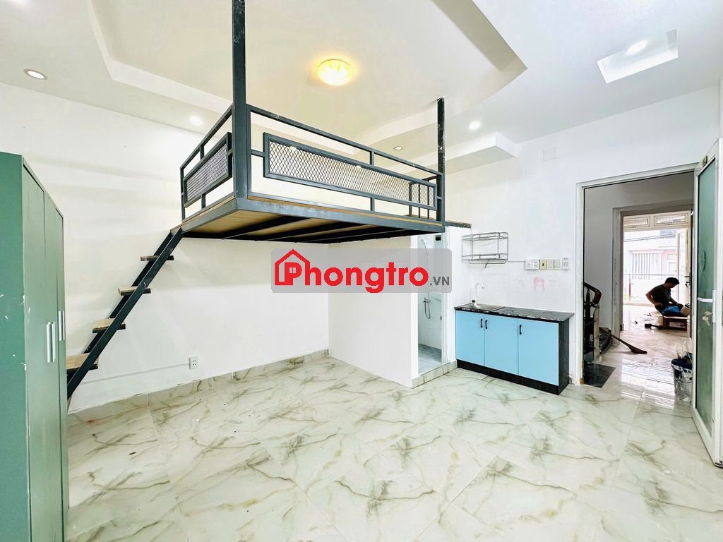 CHDV full nội thất 25m2 TÁCH BẾP, ban công-cửa sổ, có gác SÁT SÂN BAY