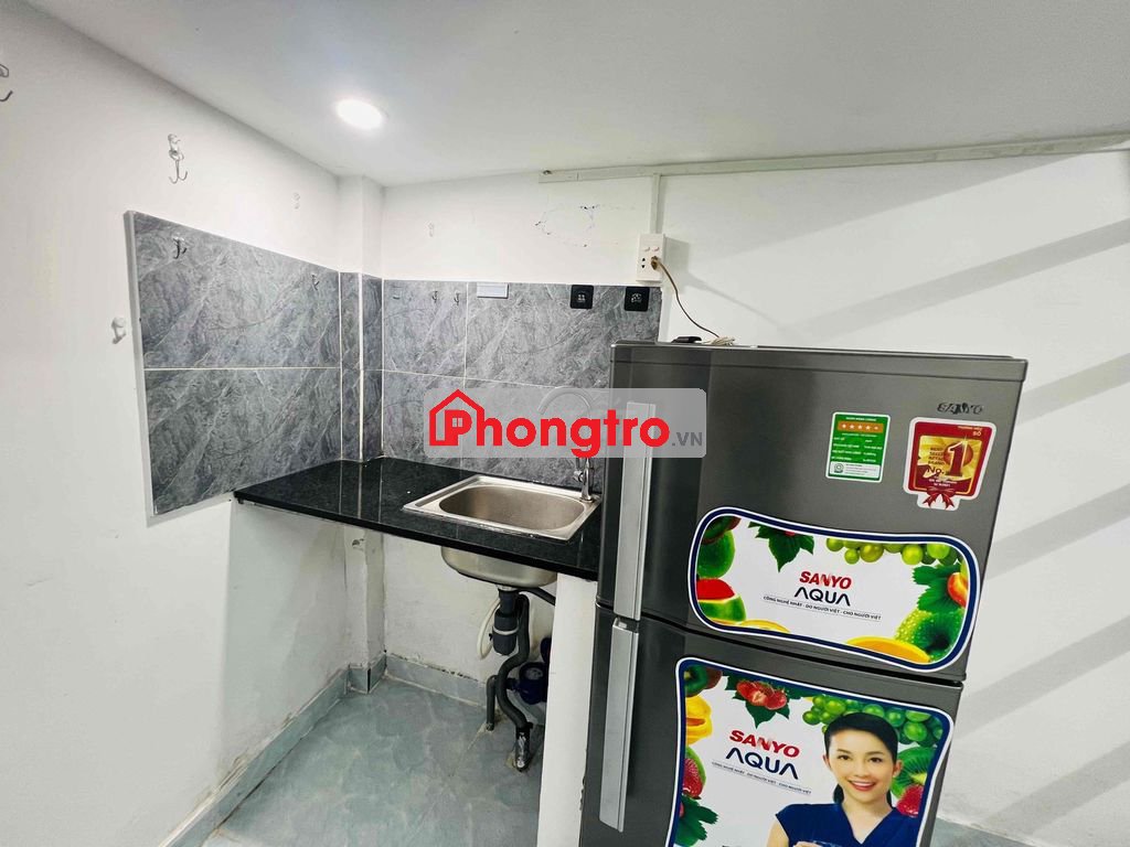 Phòng FullNT gác cao 1m8 ngay Hutech khu UVK