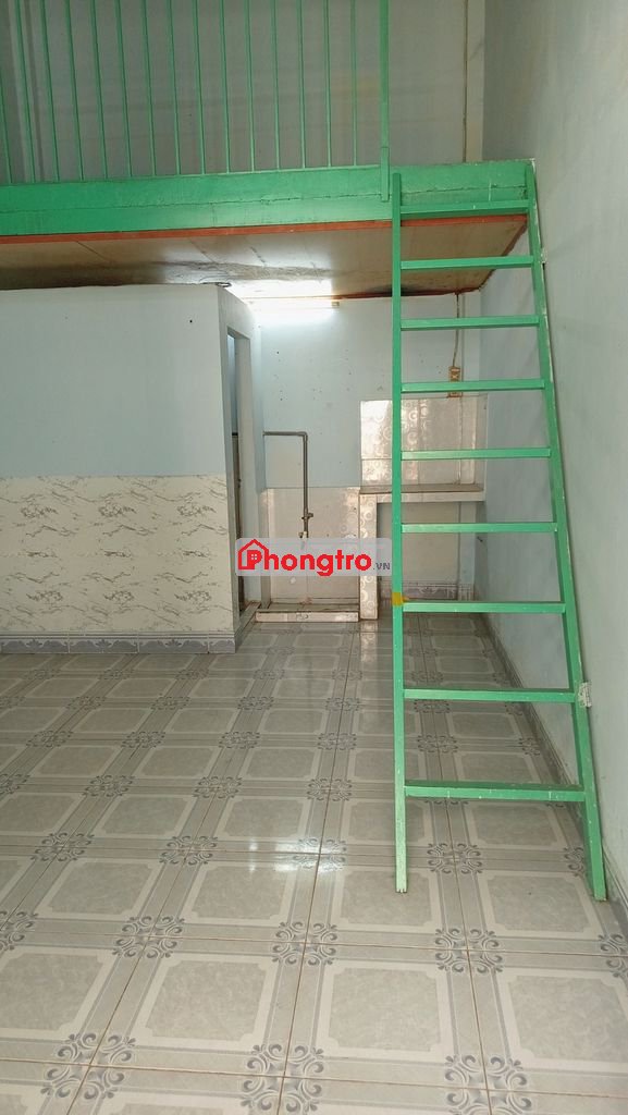 Phòng trọ có gác gần chợ Bà Điểm (Hóc Môn)