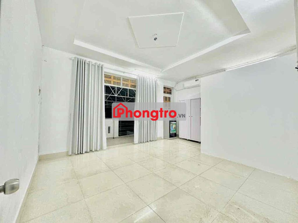 Phòng Trệt Bancong rộng rãi cách ĐH Sư Phạm 200m