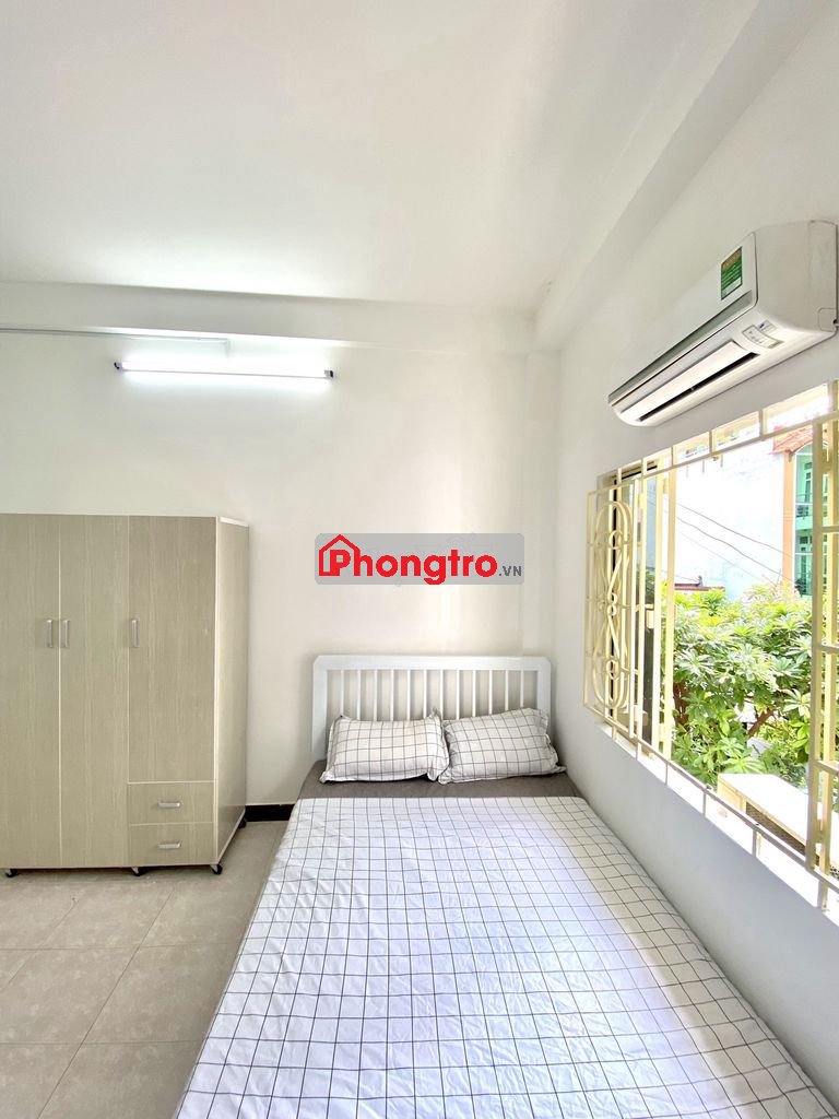 Phòng mới, giá rẻ, có nội thất. Ra khu Phan Xích Long Phú Nhuận 1 phút