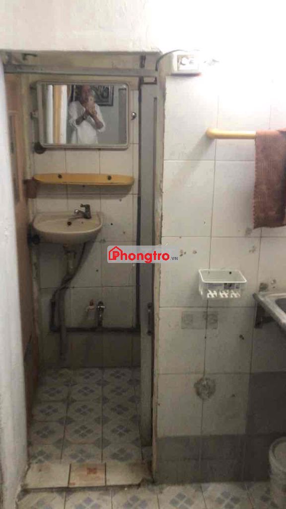 phòng trọ 14m2 tầng 1 nhà trần