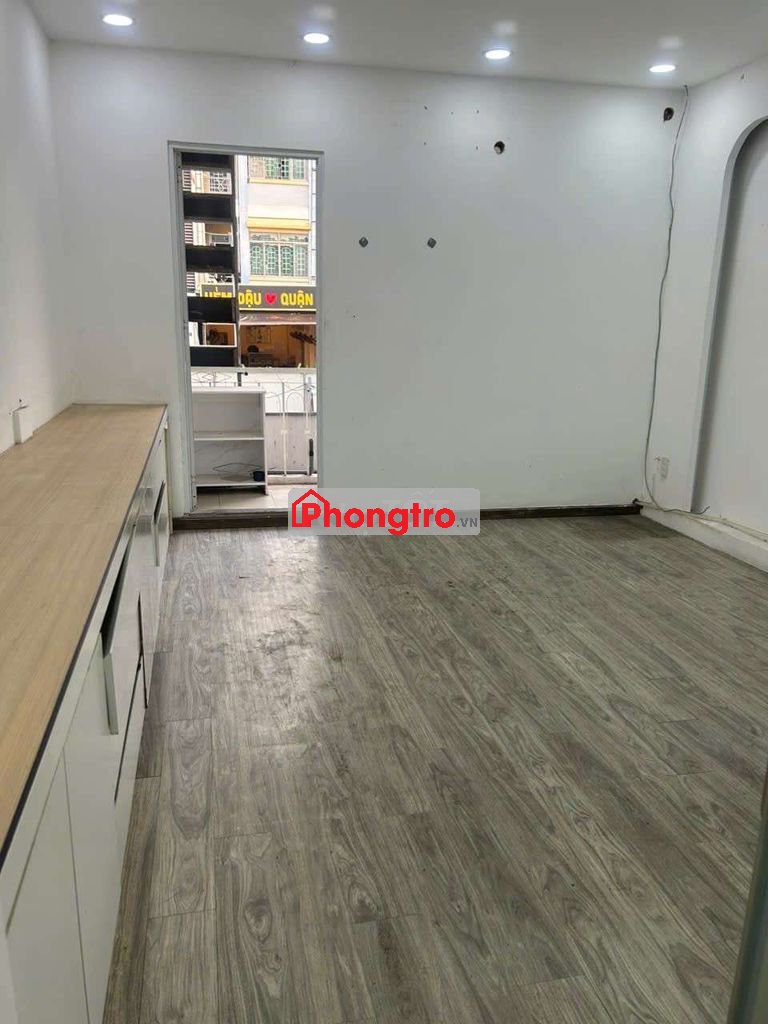 Phòng mới giá tốt Trung tâm quận 10