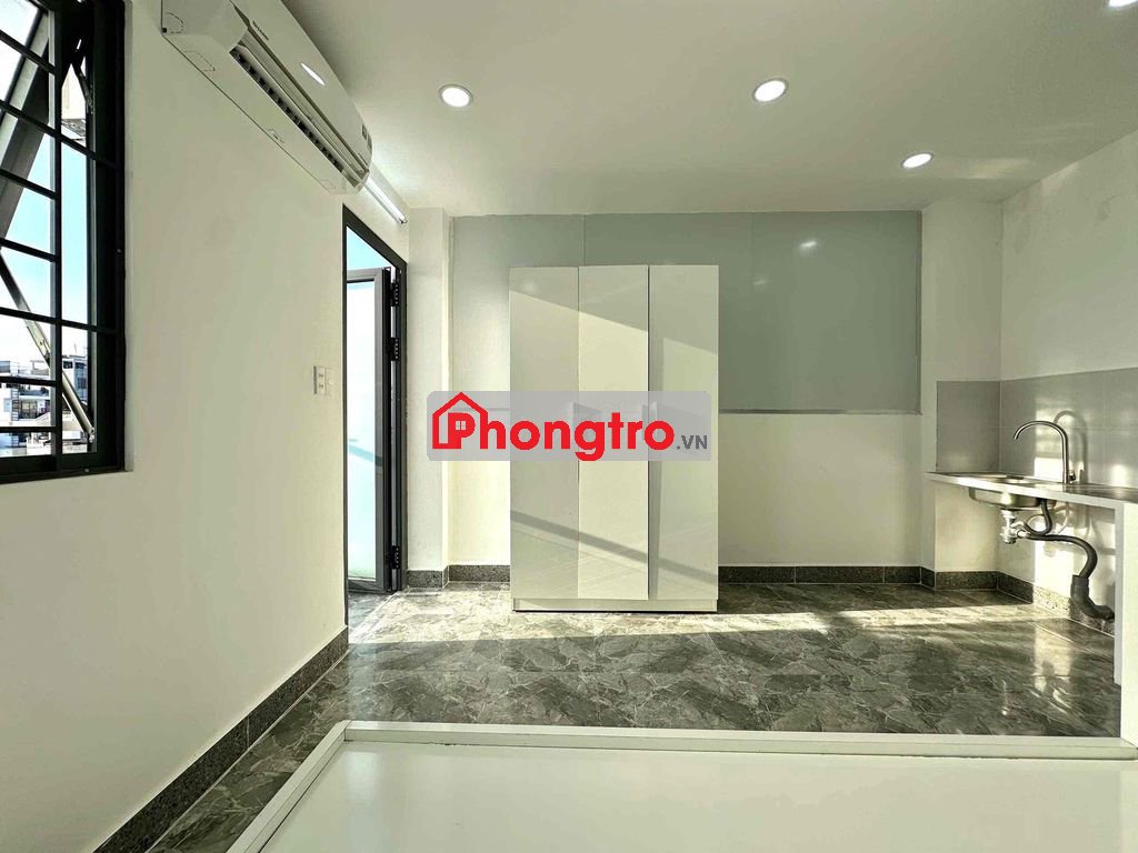 PHÒNG CÓ BAN CÔNG, CỬA SỔ TRUNG TÂM BÌNH THẠNH