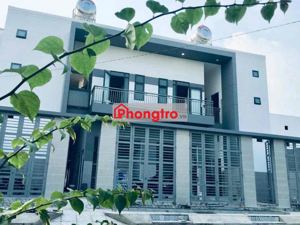 Phòng cho thuê dtsd 18m2 - ngay chân cầu Tham Lương Trường Chinh