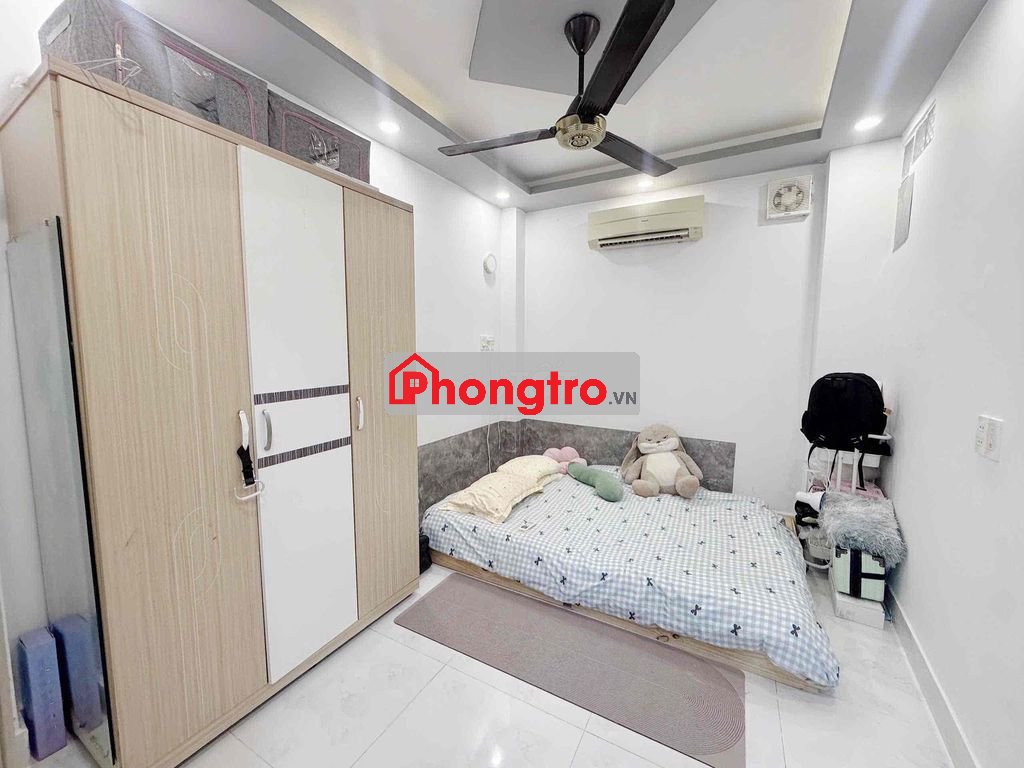 Phòng tách bếp giá rẻ full nội thất