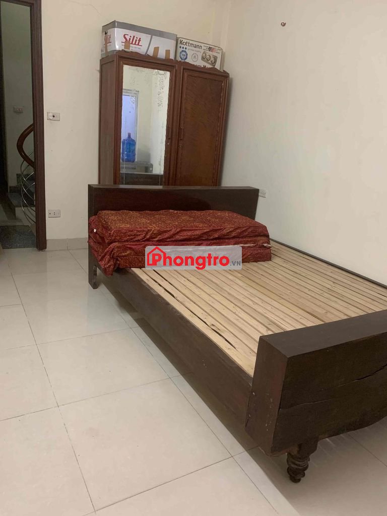 Phòng trọ 20m2 phố Nguyễn Khắc Hạnh