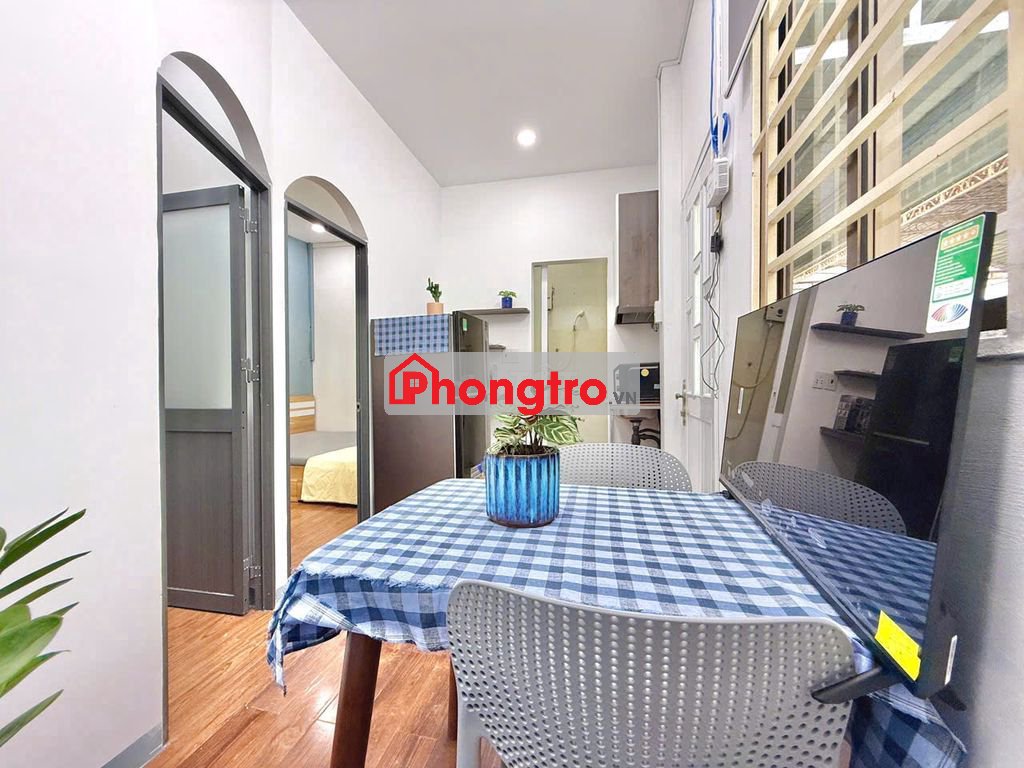 2PN Tách Bếp Full Nội Thất - Ban Công Thoáng - Giá Tốt